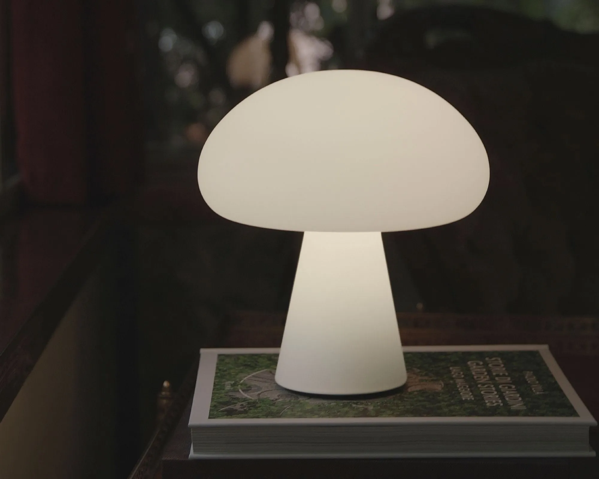 Obello Portable Table Lamp