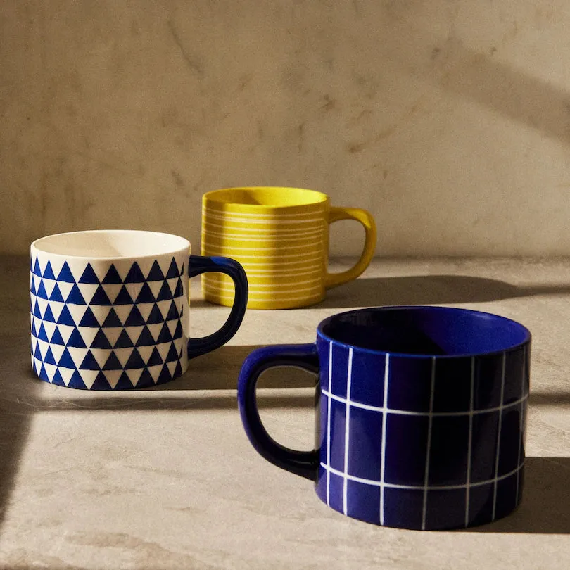 TRIANGLES MUG, BLUE